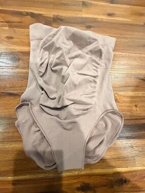 SKIMS Sculpting High-Waist Briefs in Taupe